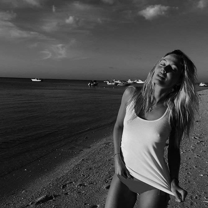 Наталья Рудова фотография на пляже