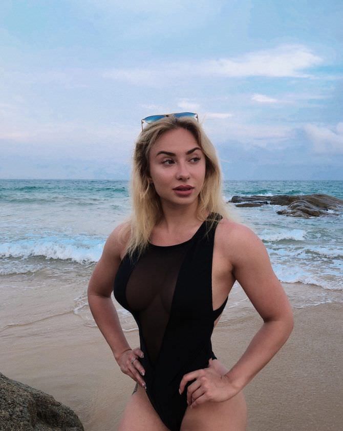 Мария Соколова фото на пляже