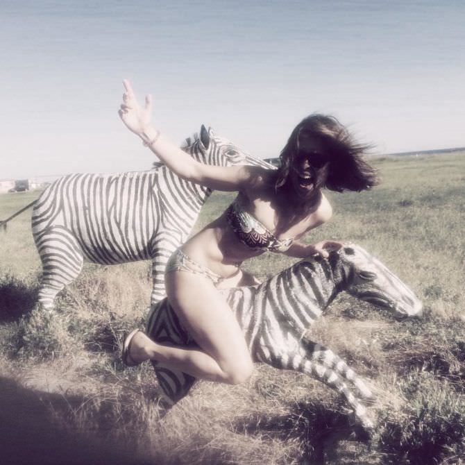 Анна Кузина фото в бикини в инстаграм