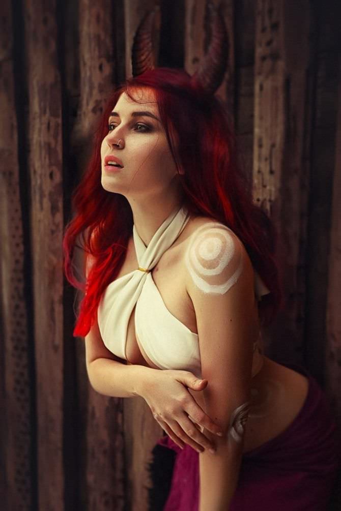 Елена Самко фото с красными волосами