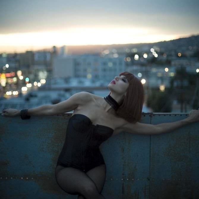 Розалин Санчес фотосессия на крыше в инстаграм