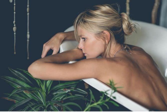 Екатерина Кузнецова фотография в ванне