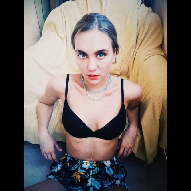 Дарья Пицик фото в белье в инстаграм