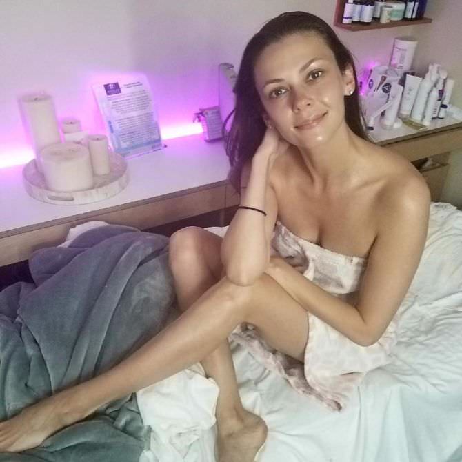 Ольга Фонда фото в полотенце