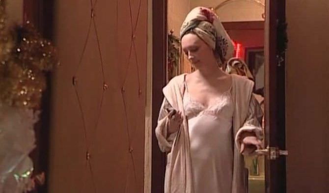 Елена Ксенофонтова кадр из фильма в нижнем белье