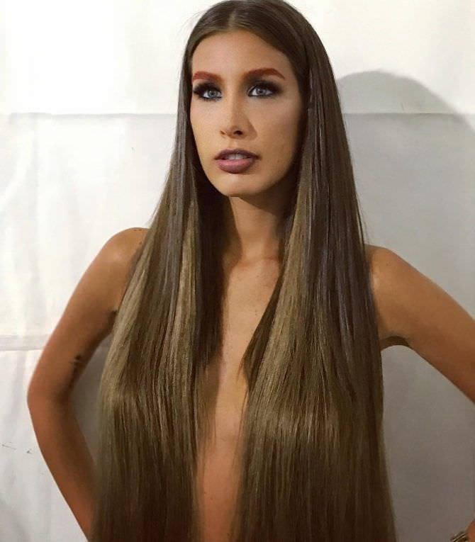 Кэти Топурия фотография с длинными волосами