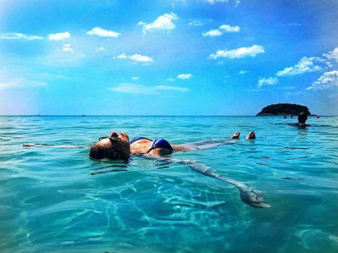 Ольга Веникова фотография в море в иснтаграм