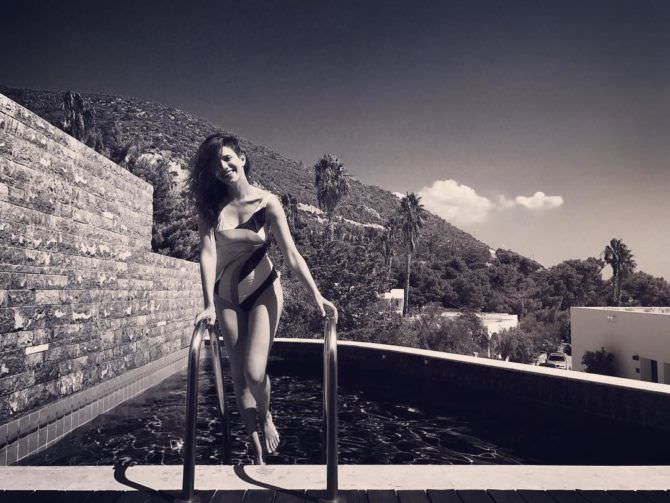 Анна Чиповская фото в купальнике из инстаграм