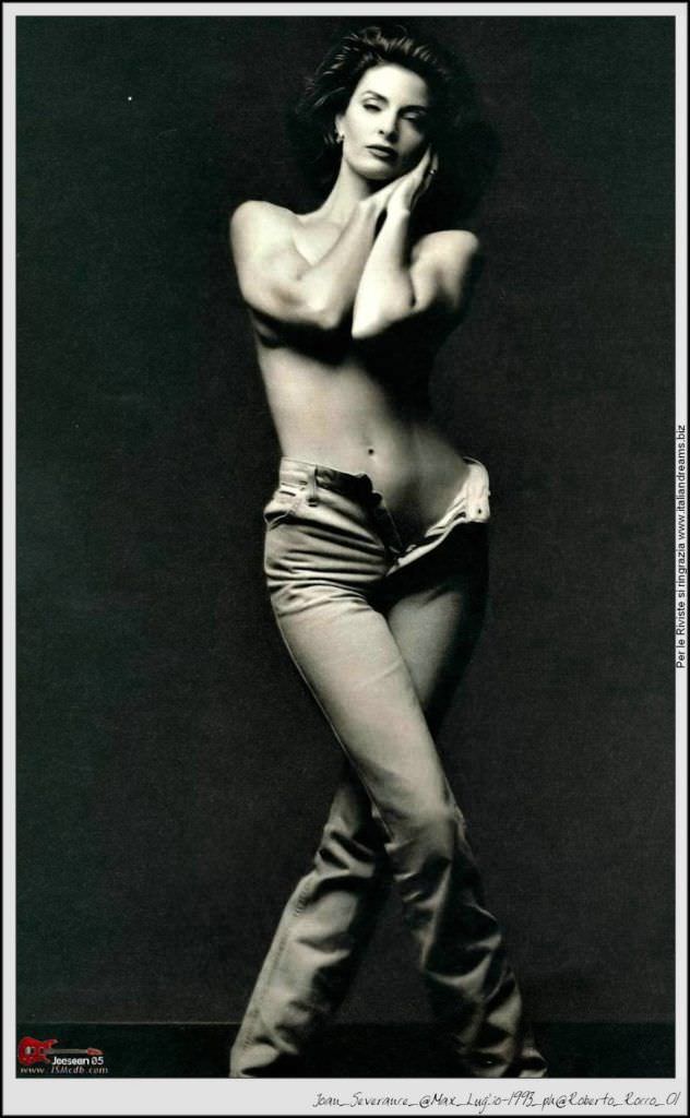 Джоан Северанс красивое фото в джинсах